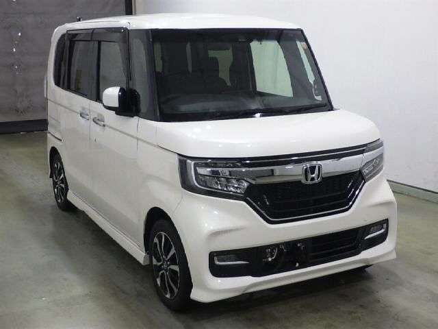 40052 HONDA N BOX JF3 2018 г. (Honda Sendai)